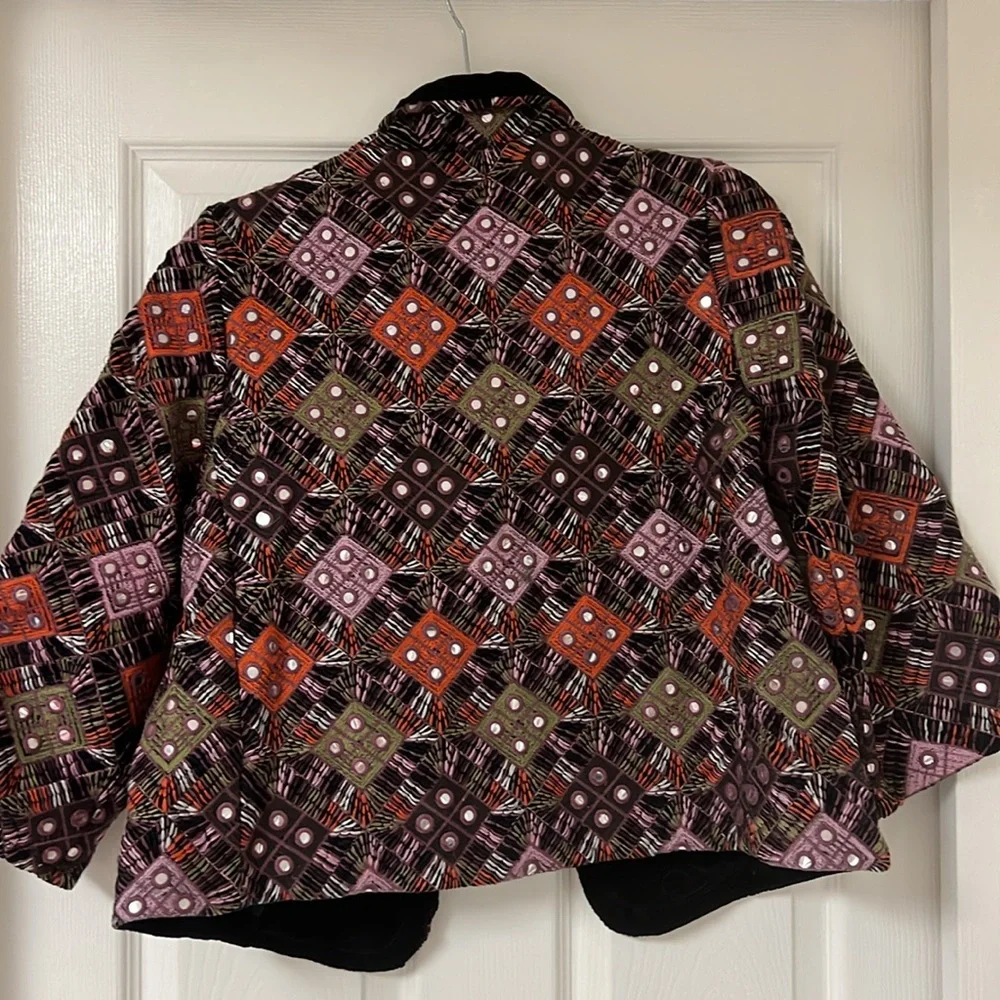 Anthropologie Mirror embroidered Anju Velvet Jacket by Tolani Size Medium - Picture 10 of 16